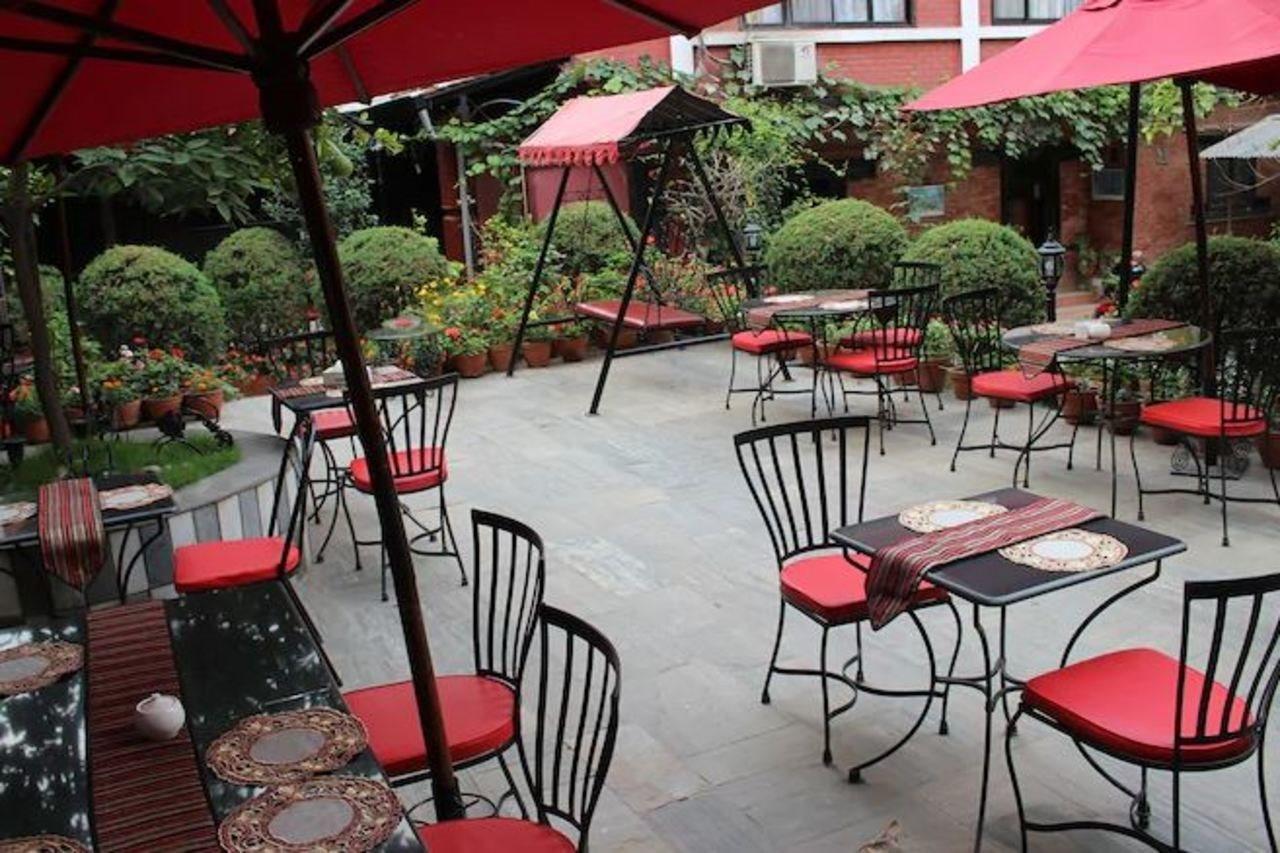 Hotel Encounter Nepal & Spa Kathmandu Esterno foto