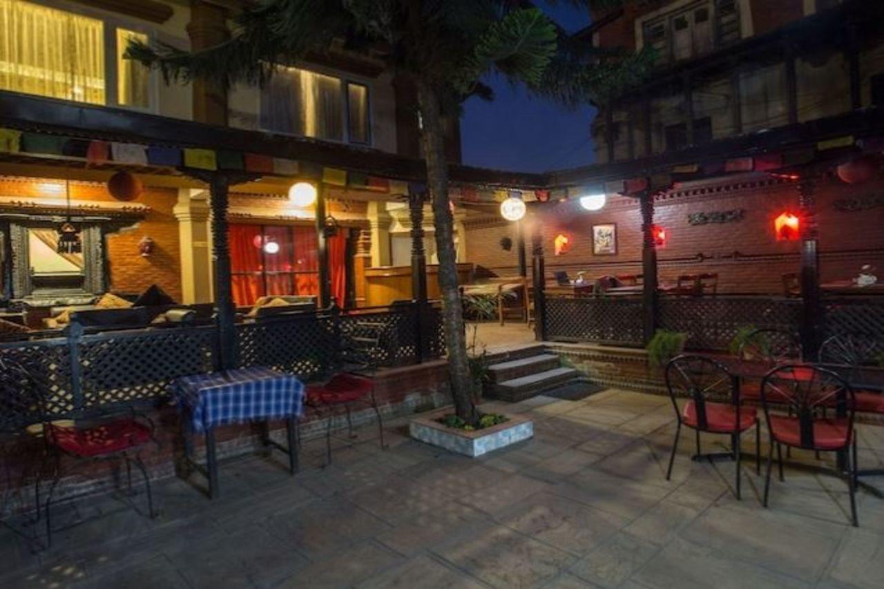 Hotel Encounter Nepal & Spa Kathmandu Esterno foto