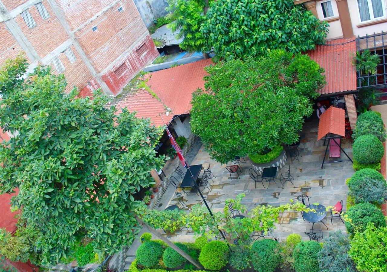 Hotel Encounter Nepal & Spa Kathmandu Esterno foto
